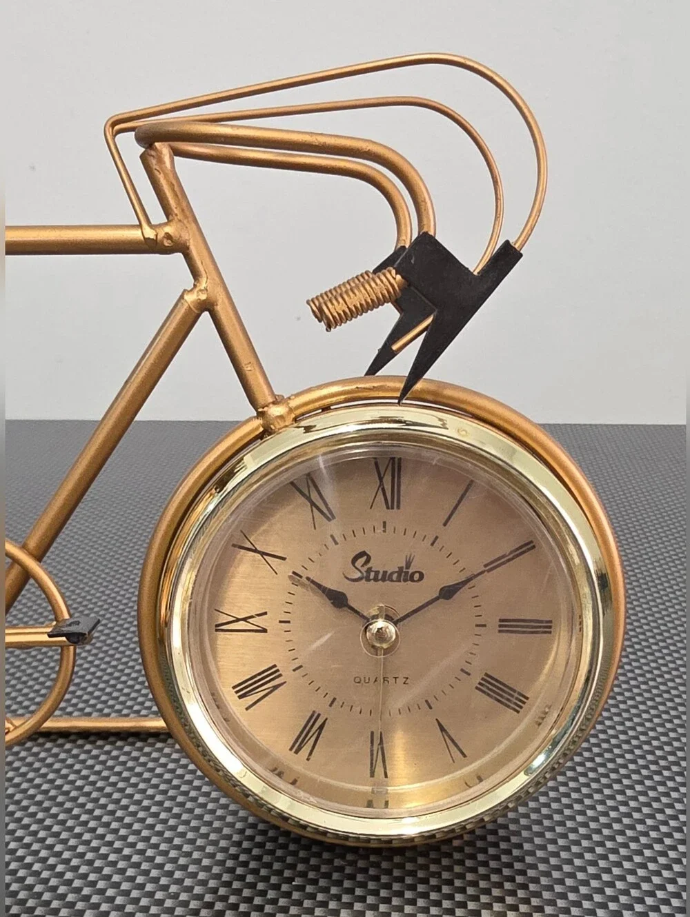 Wrought Iron Gold Bicycle Design Quartz Desk Alarm Clock - Studio